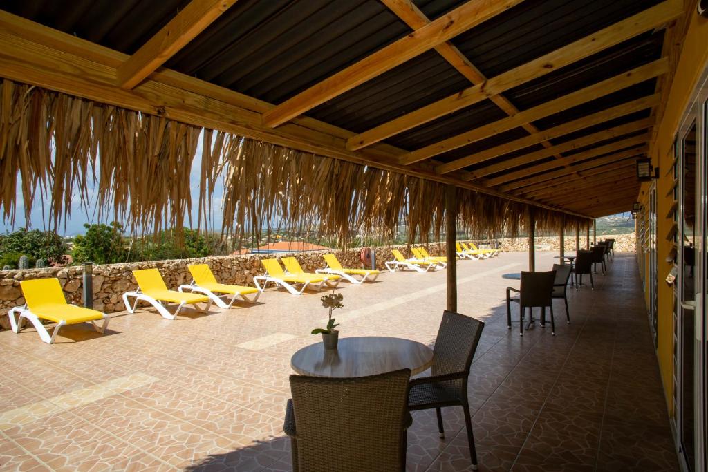 Fotografie z fotogalerie ubytování Hillside Resort Bonaire v destinaci Kralendijk