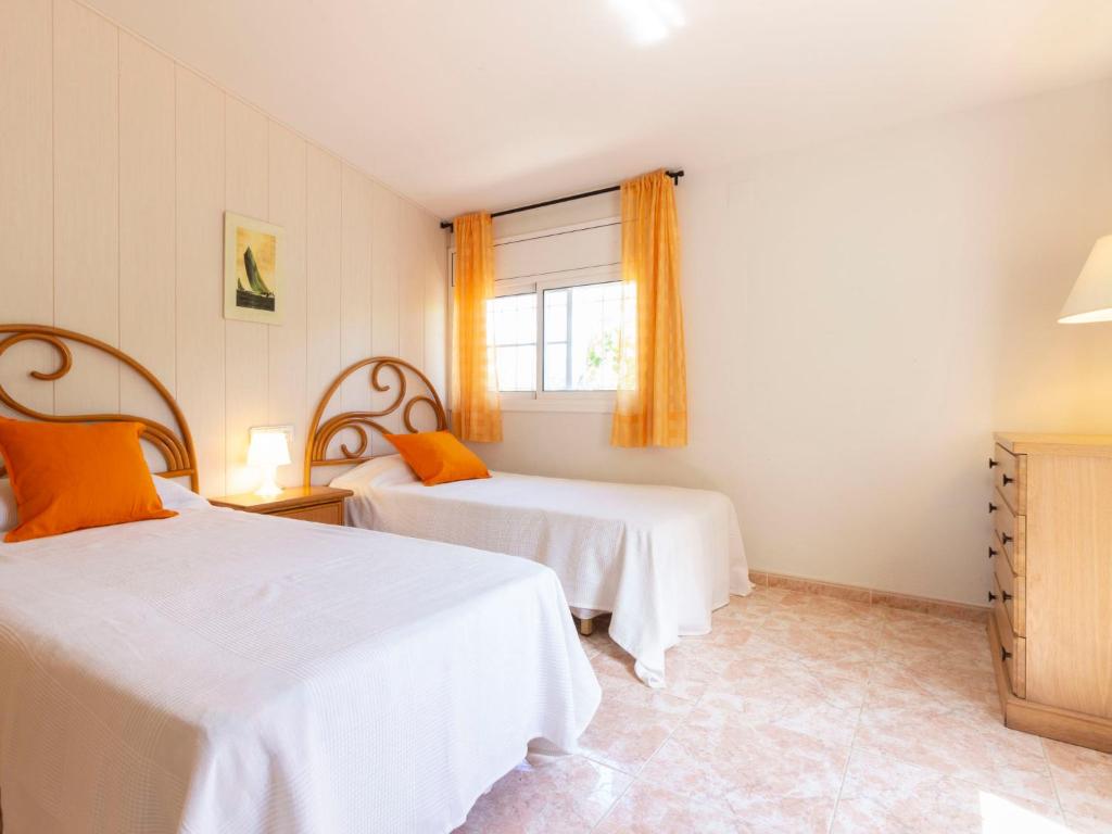 Posteľ alebo postele v izbe v ubytovaní Holiday Home Jardi by Interhome