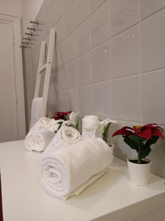 A bed or beds in a room at Rome in Style St Peter