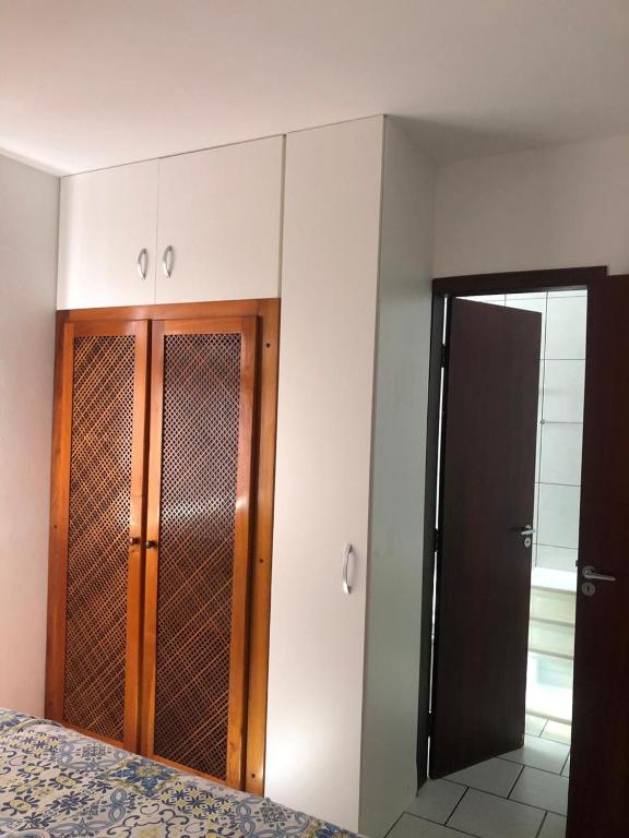  APARTAMENTO BOMBAS avenida principal