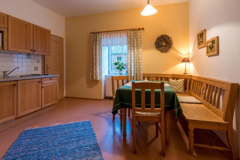 Ferienwohnungen Hotel Garni Dörflerwirt - Departamento