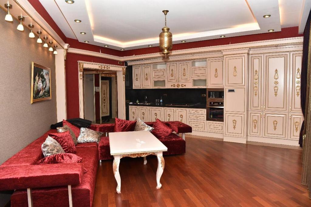 Sheikh Apartment in Baku - Apartamento De Tres Habitaciones