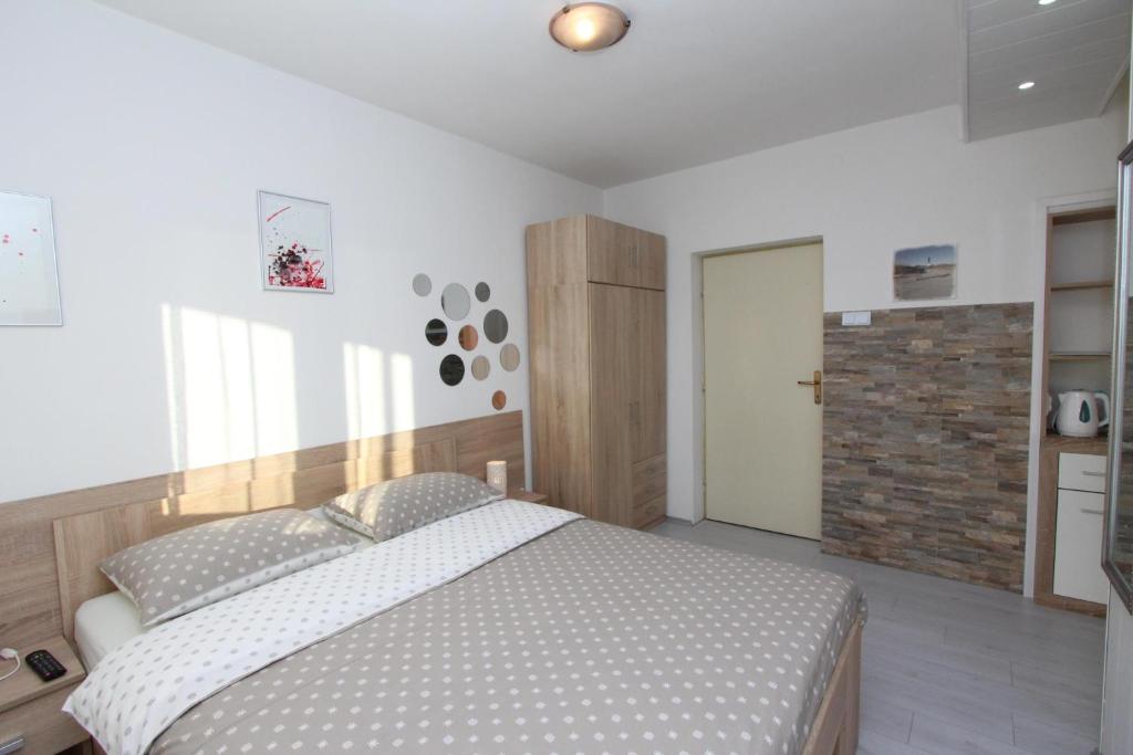 Apartments and Room Eva - 15