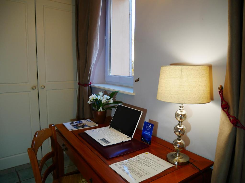 Fotografie z fotogalerie ubytování Logis Hôtel La Bastide des Monges v destinaci Nyons
