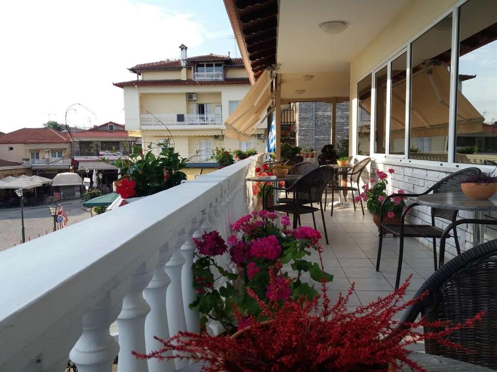 Balkón nebo terasa v ubytování Olympus View Rooms Sauna & Spa