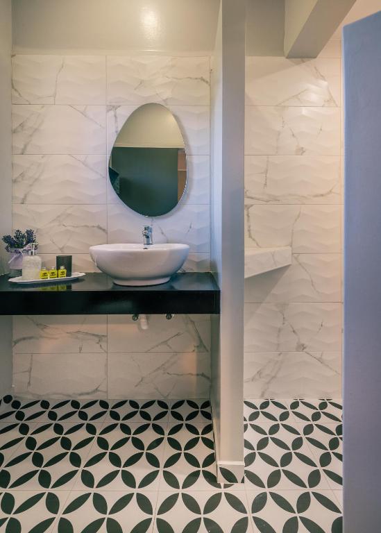 Kúpeľňa v ubytovaní Filoxenia Luxury Studios & Apartments