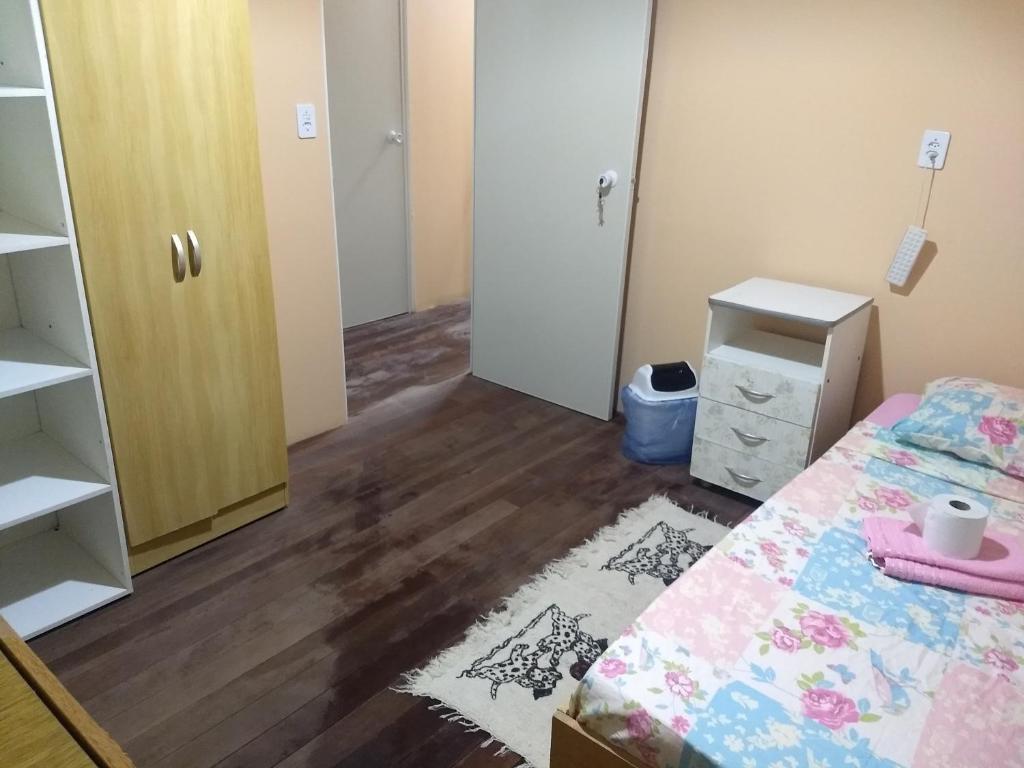  Tia Guta República para Mulheres