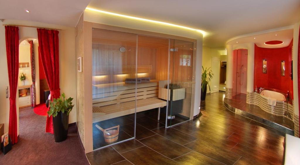 Kuchyň nebo kuchyňský kout v ubytování Hotel Heide Kröpke