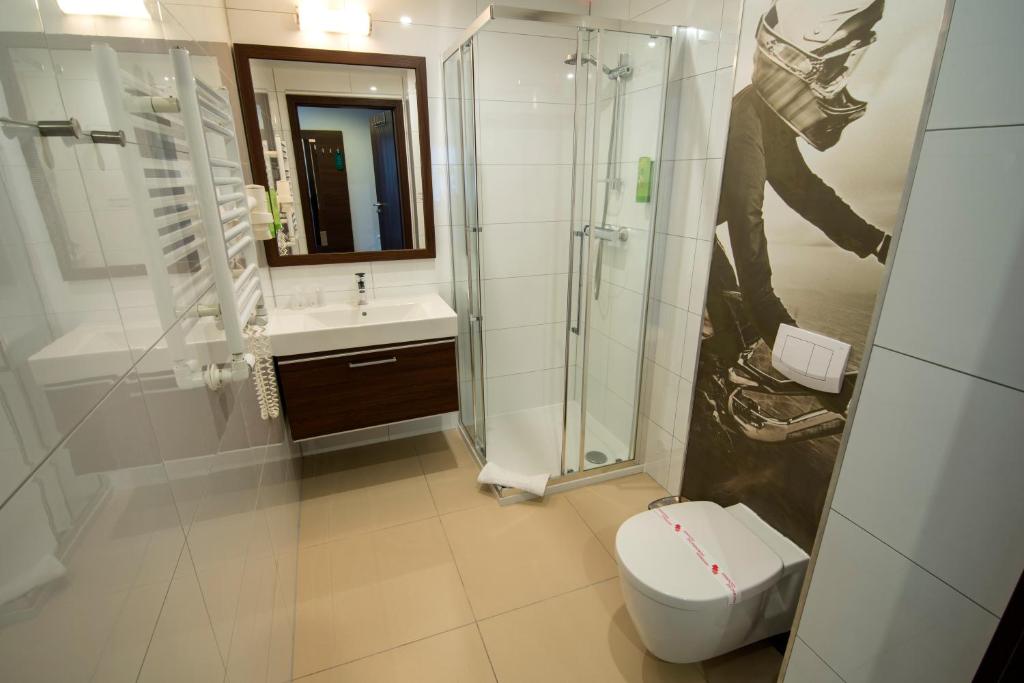 Flinski Sport X SPA, Boutique X Art - 19