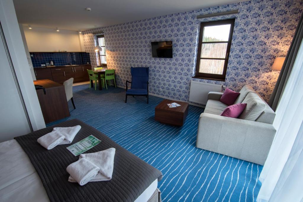 Flinski Sport X SPA, Boutique X Art - 17