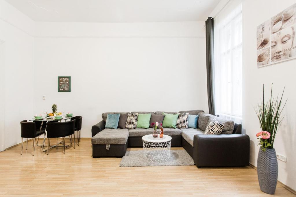 Grand Budapest Apartments - Resim 18