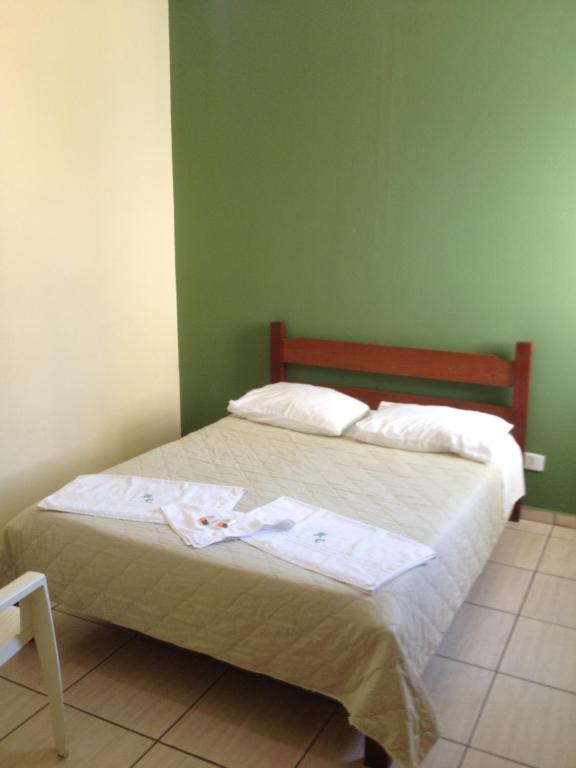  HOTEL CENTRAL