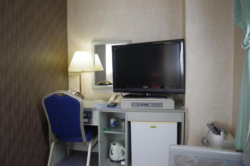 TV a/nebo společenská místnost v ubytování Seagrande Shimizu Station Hotel