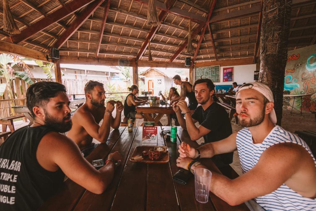 Majutusasutuse Mad Monkey Hostel Siargao külastajad