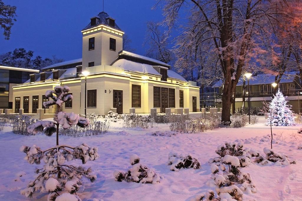 Villa Lido apartments v zimě