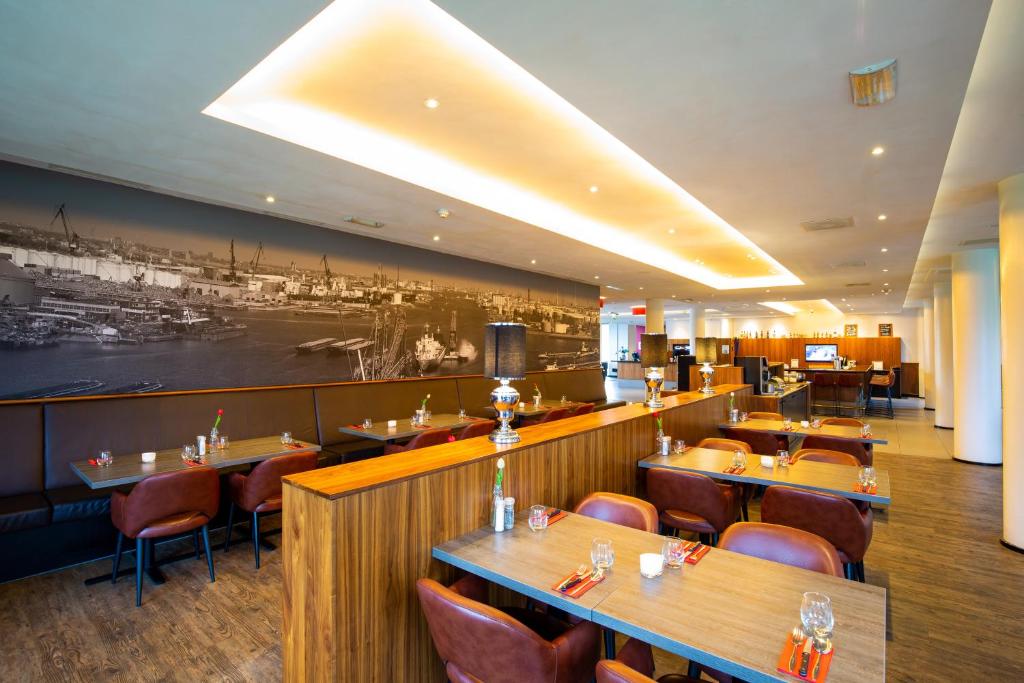 Restaurace v ubytování Bastion Hotel Vlaardingen