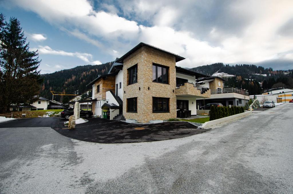 Nespecifikovaný výhled na hory nebo výhled na hory při pohledu z apartmánu