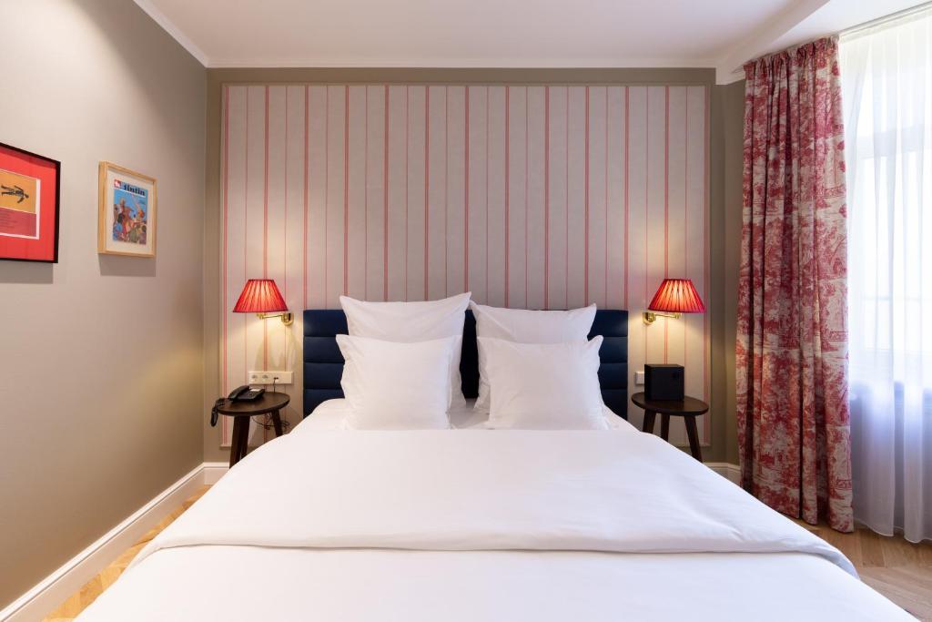 Hotel Perrin - former Carlton - Resim 23