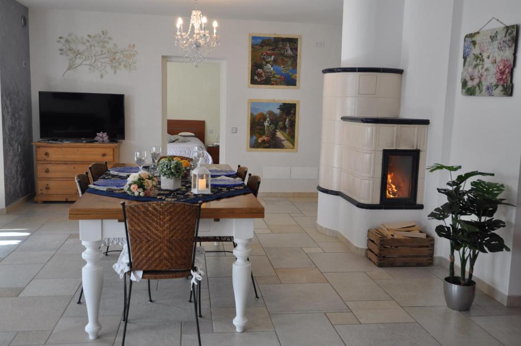 Villa Miriam - Housity
