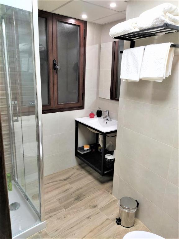 Entre patios y flores - 16