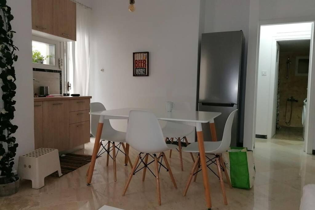 Visual Reference: Modern Cozy Apartment Near Metro Station Athena Harga Terbaru 2026
