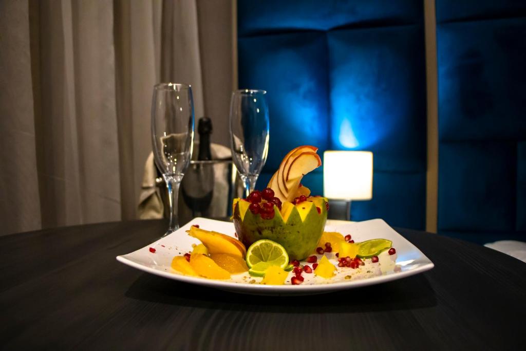 Suitetrails - Grand Hotel Shumen