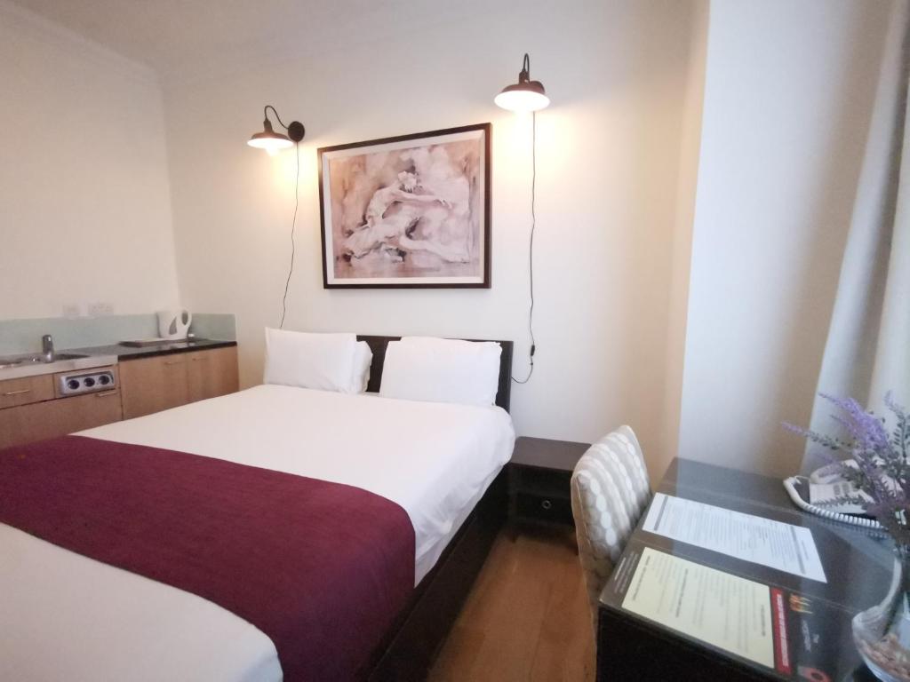 The Royale Chulan Hyde Park Hotel - Double Room