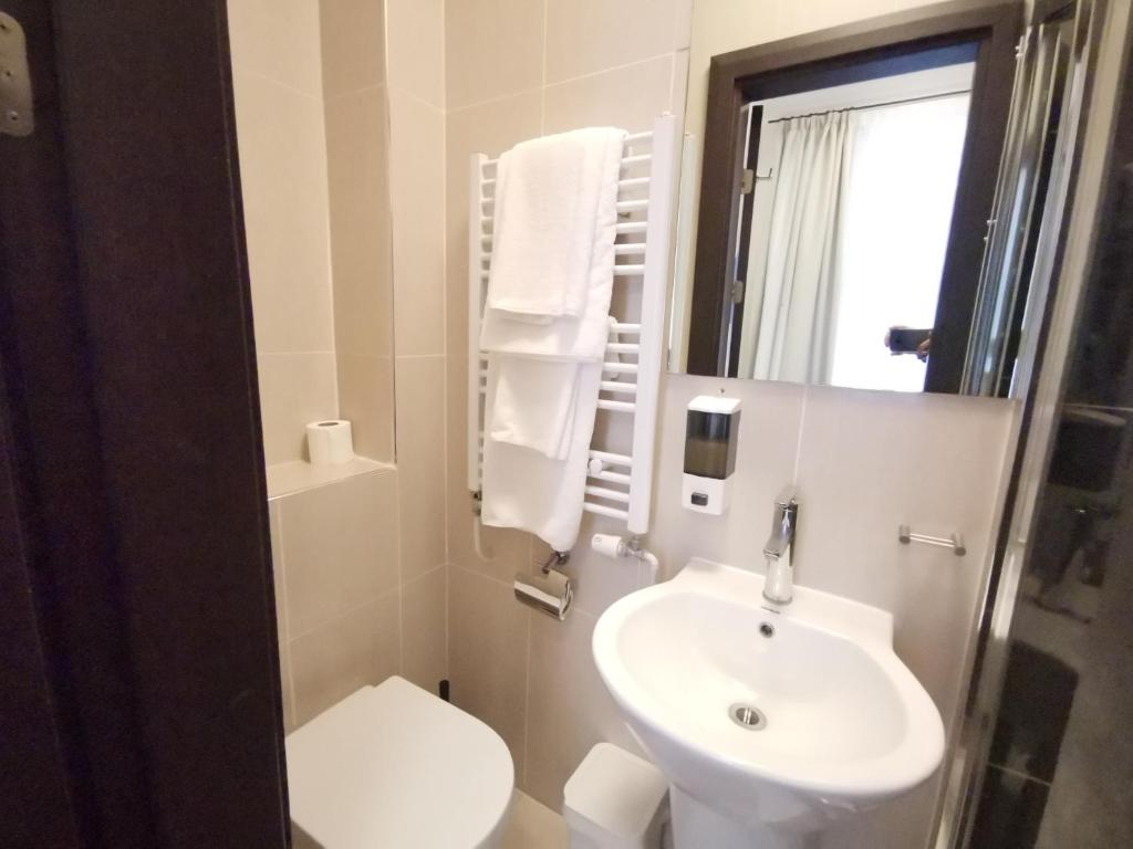 The Royale Chulan Hyde Park Hotel, London (updated prices 2025)