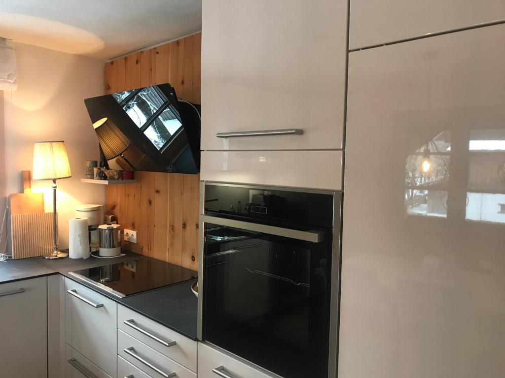 Kuchyň nebo kuchyňský kout v ubytování Tiroler Knusperhäuschen
