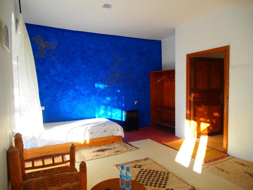 Postel nebo postele na pokoji v ubytování la fromagerie essaouira