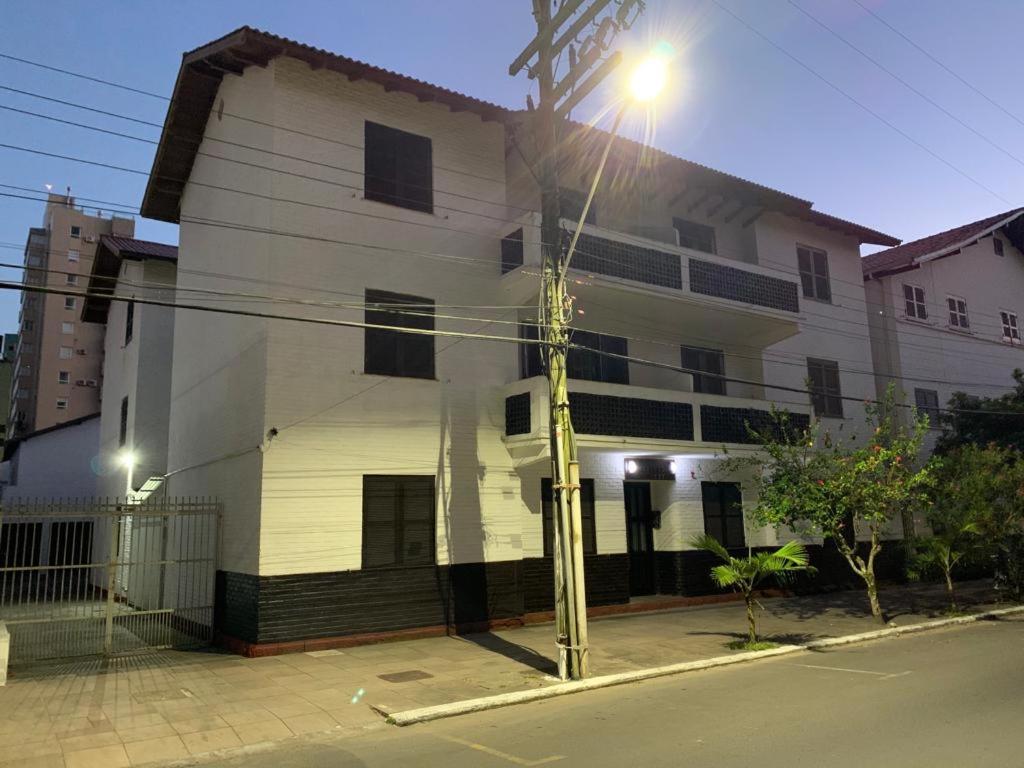  Apartamento Desembargador