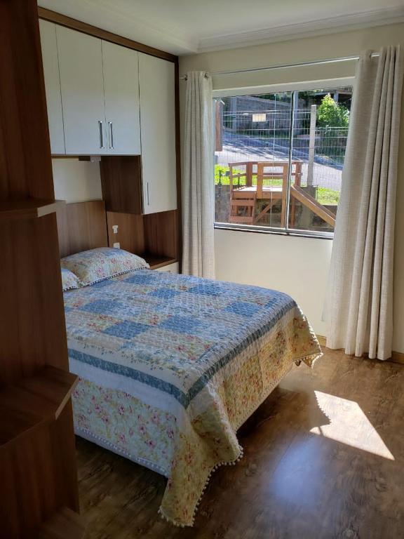  Linda casa proximo ao portico de gramado