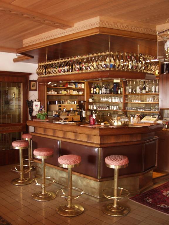 Lounge nebo bar v ubytování Hotel Garni St. Hubertus