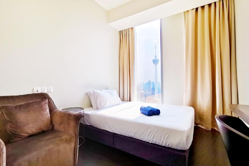 Tropicana The Residences KLCC by Vale Pine - 2 Bedroom Spectacular Suite With Twin Tower View