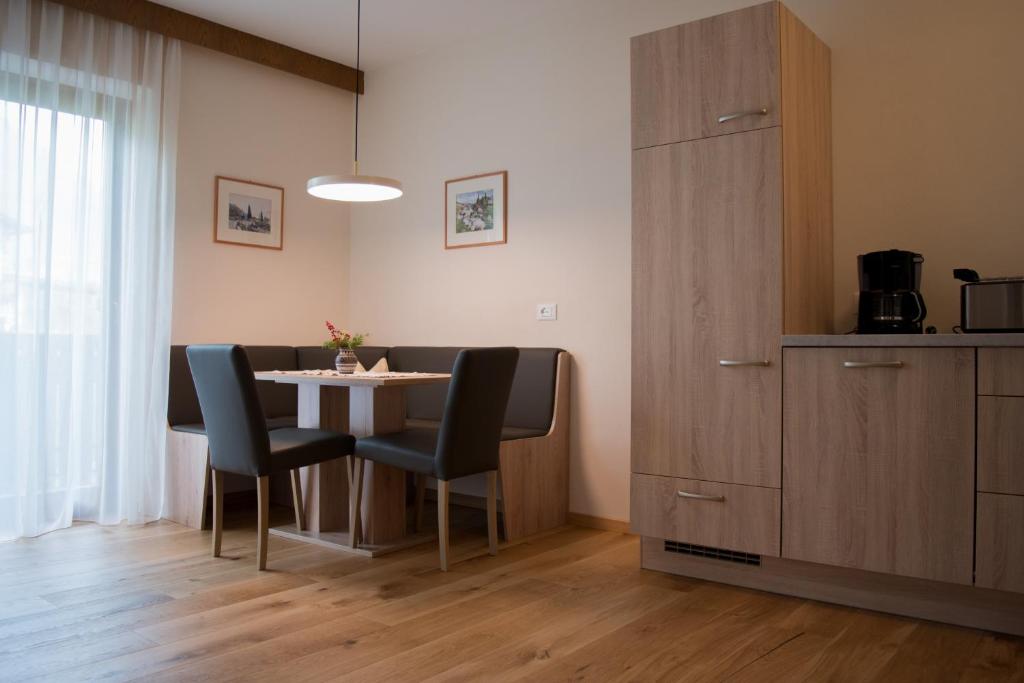 Kuchyň nebo kuchyňský kout v ubytování Pension Georgenhof