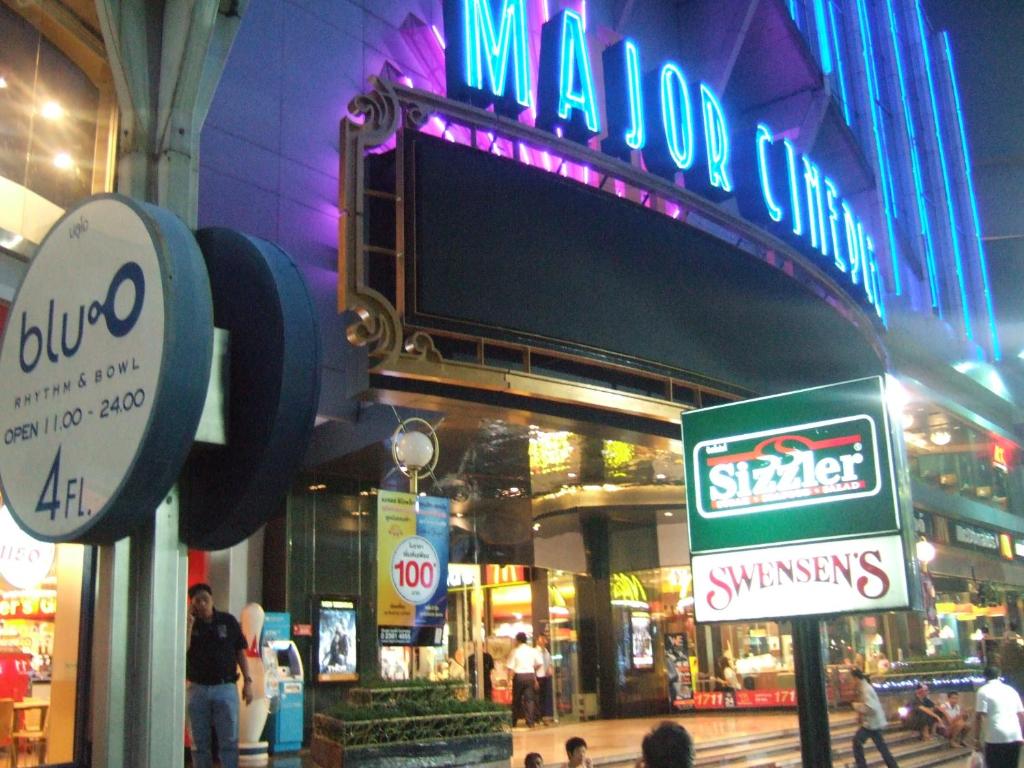 Lodge 61 Hotel - Resim 38