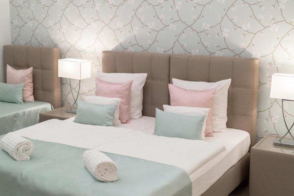 Harmonia Palace - 
