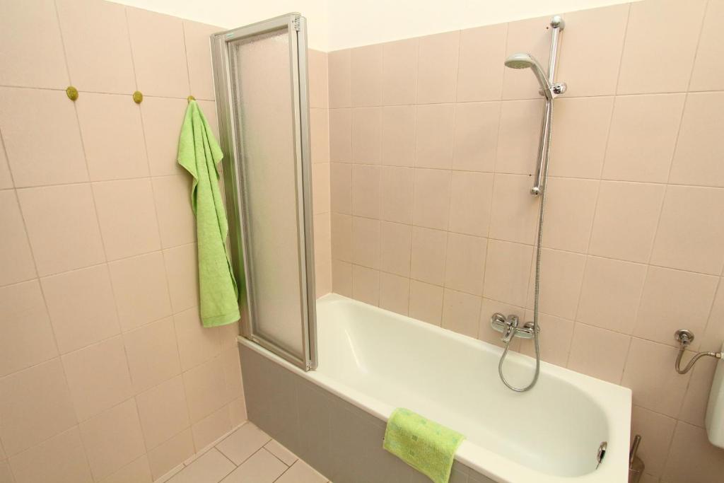 Zdjęcie z galerii obiektu Apartment Simmering w Wiedniu