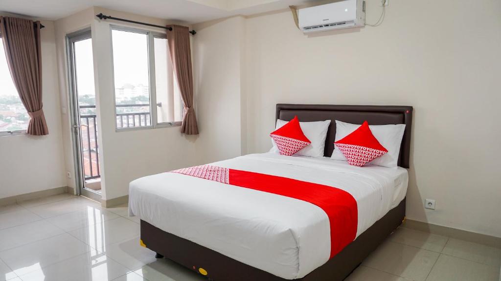 Capital O 2218 Sudirman Suites Apartement
