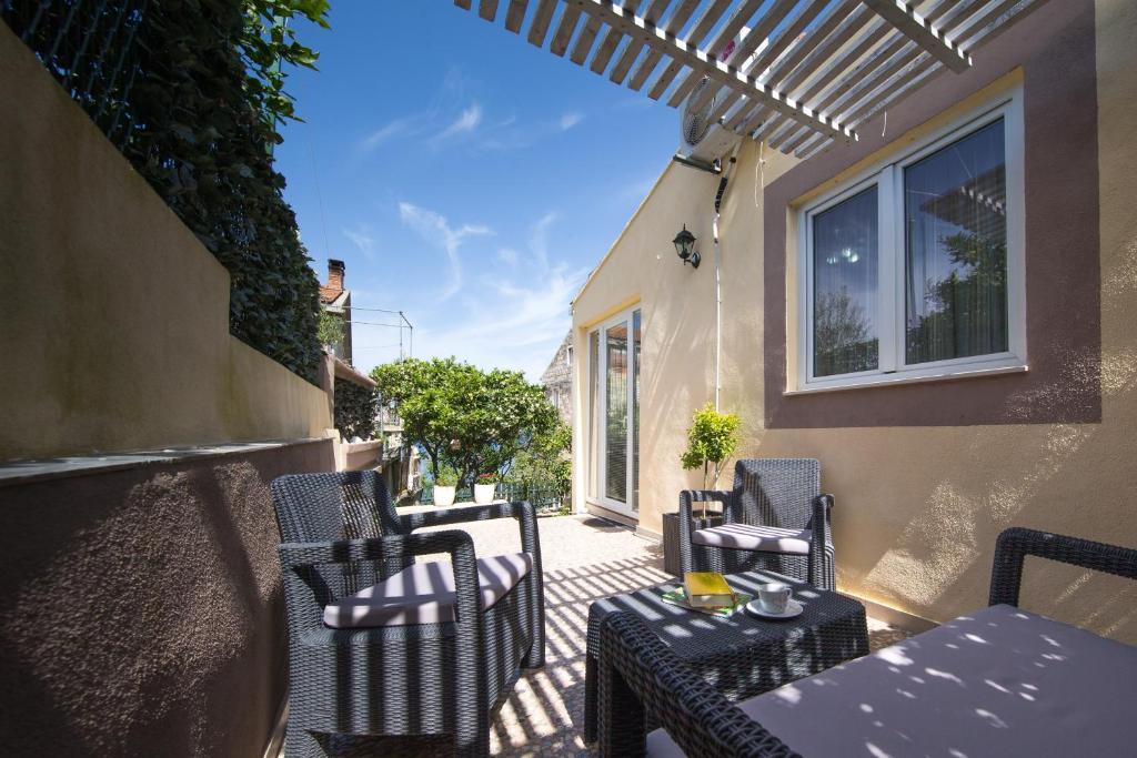 Patio nebo venkovní prostory v ubytování Villa Franceska