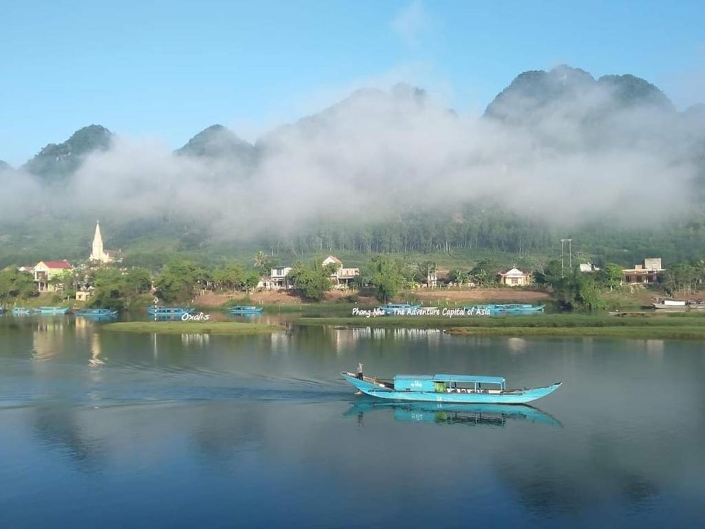 Phong cảnh thiên nhiên gần khu cắm trại