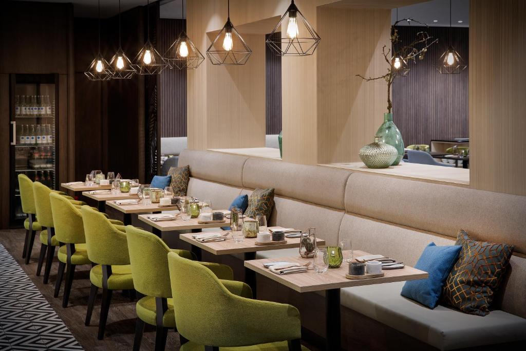 Crowne Plaza Berlin City Centre Ku'damm by IHG - Resim 24