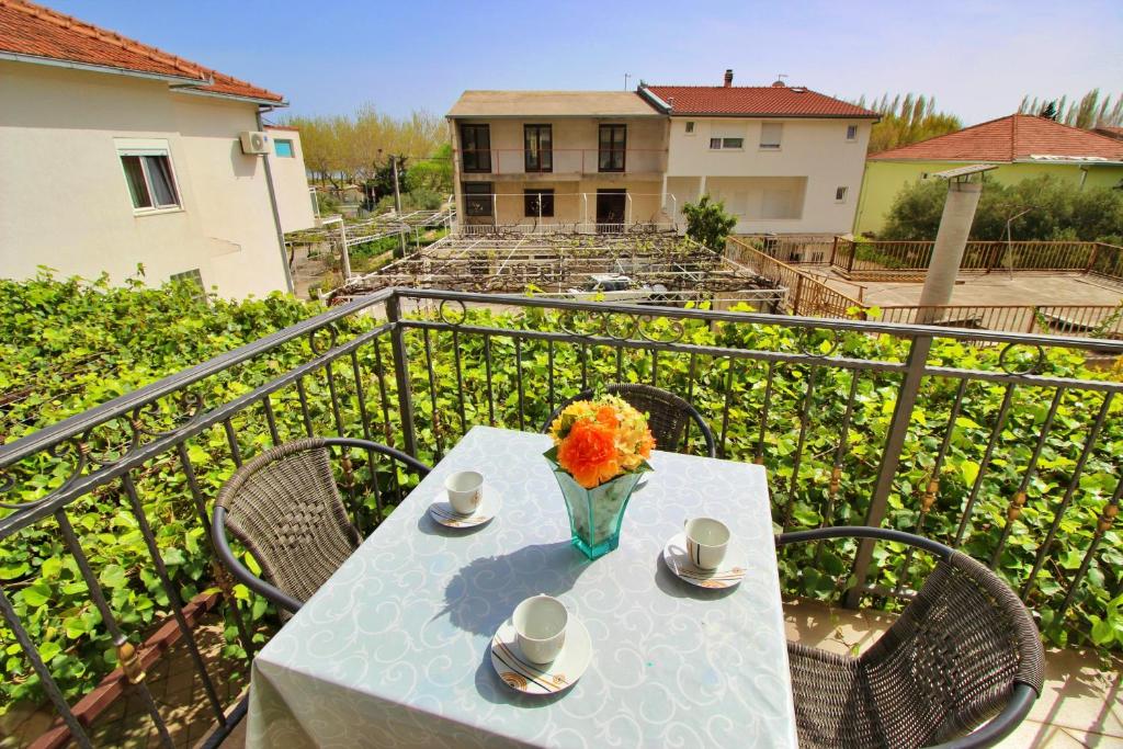 Apartments Iko - Apartamento De Tres Dormitorios