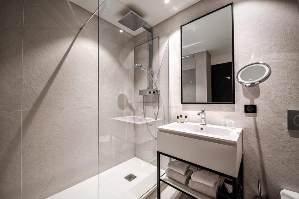 Hôtel Le Roosevelt Lyon - Resim 6