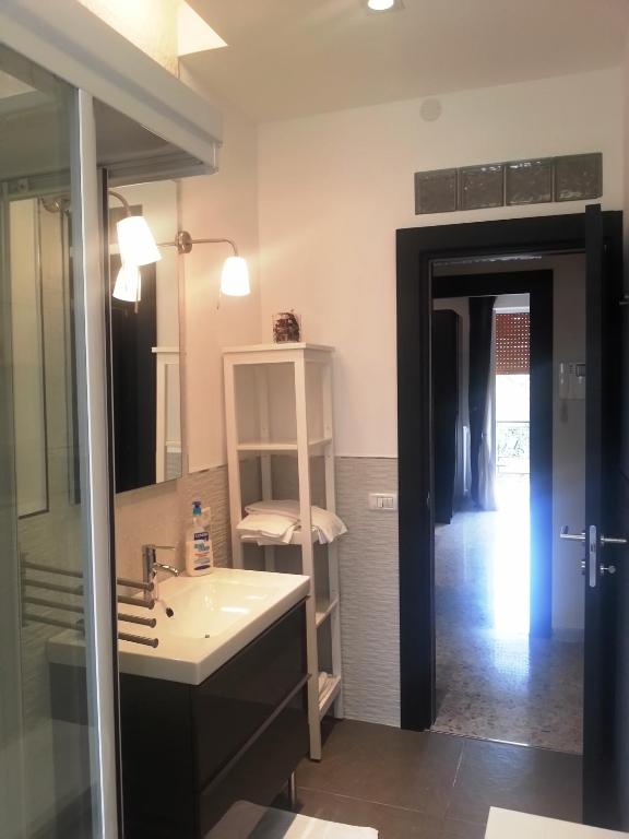 Kúpeľňa v ubytovaní Guest House 38 Monopoli