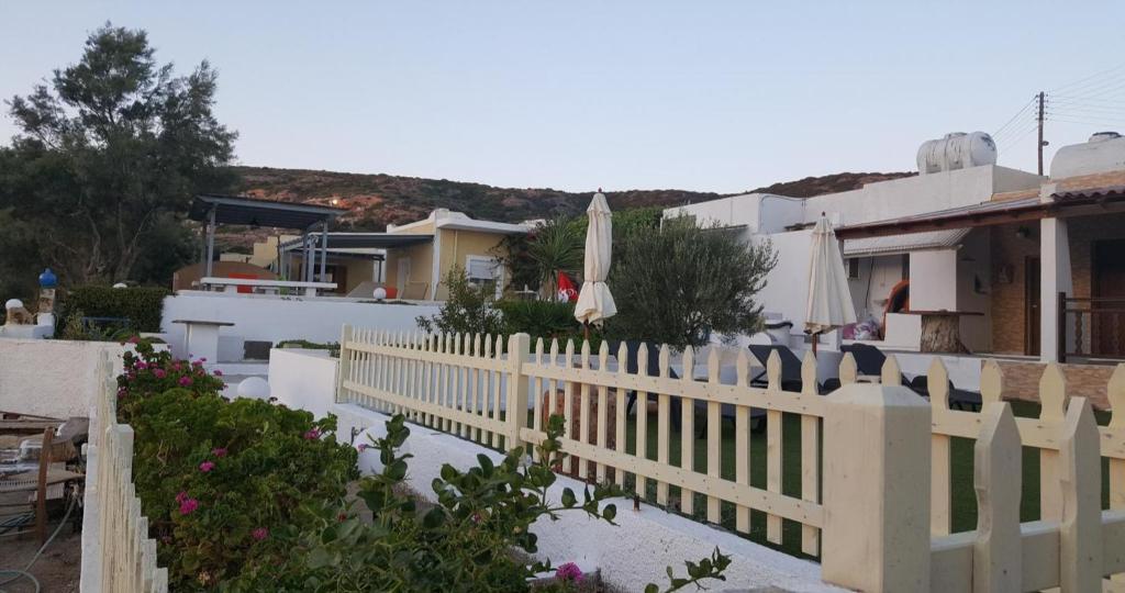 Avgerinou Studios - Standard Double Room