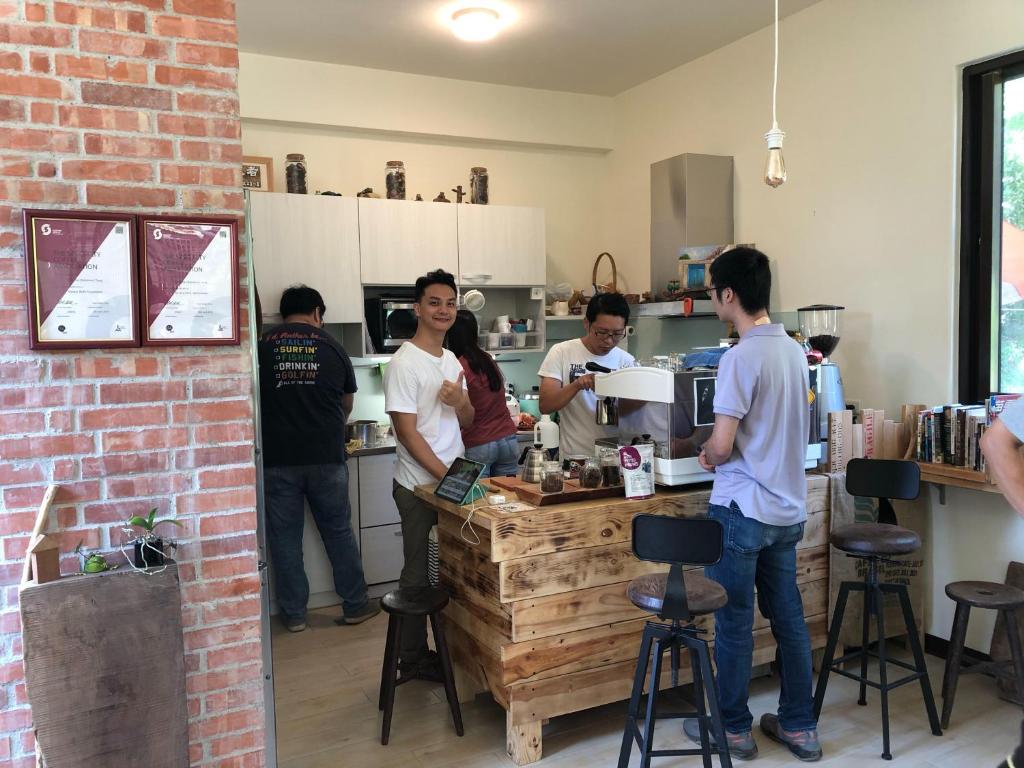 Hosté ubytování Tree House Café & Homestay