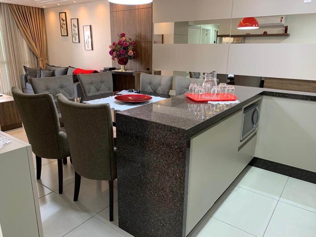  Apartamento Completo na Praia dos Ingleses