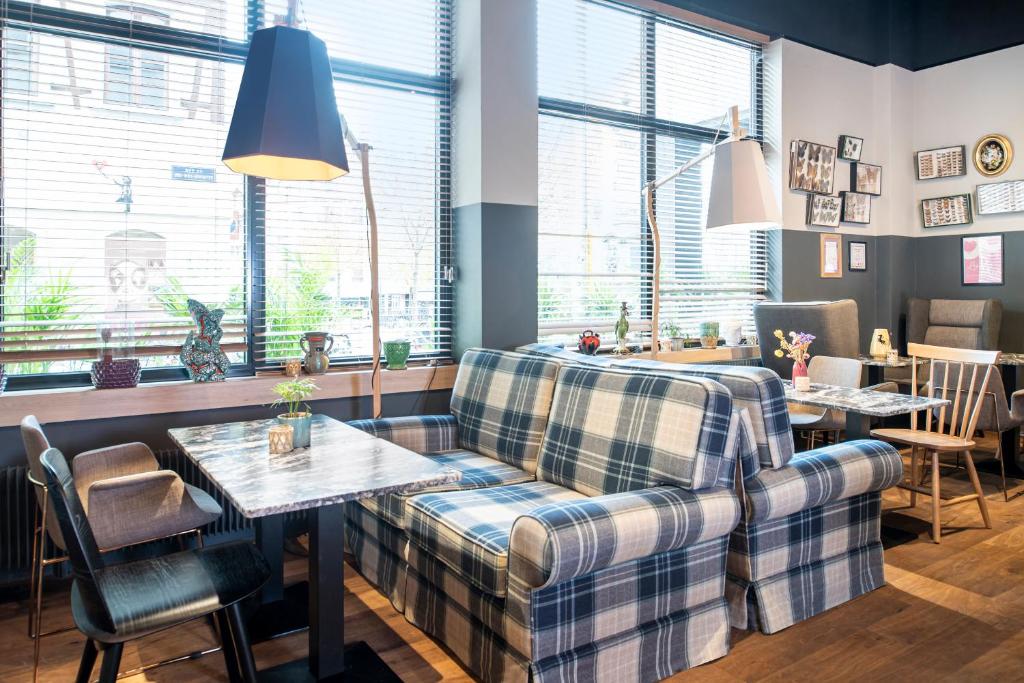 Posezení v ubytování Hotel Kaijoo by HappyCulture