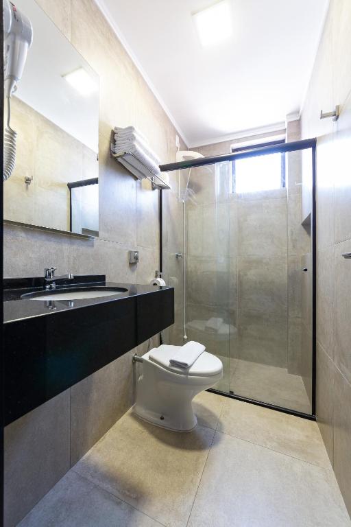  Hotel Lunes